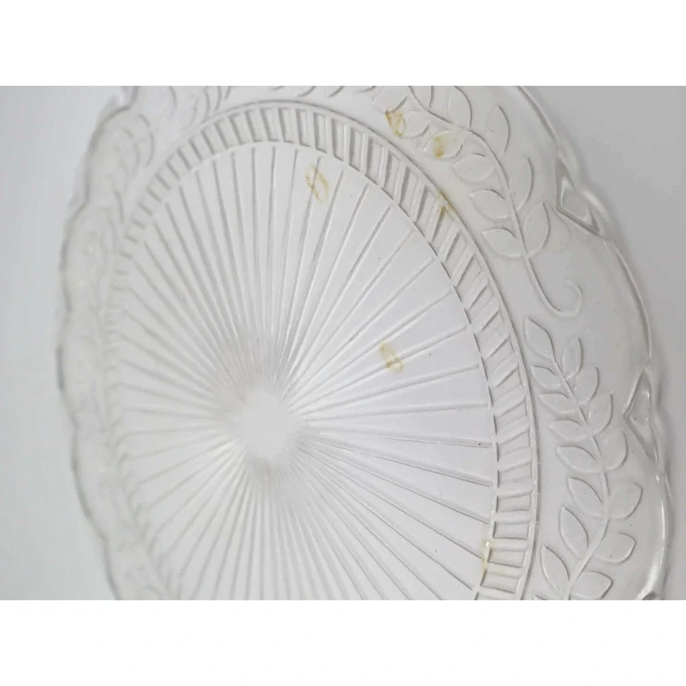 Clear Glass Plate Yankee Candle 11.75in Scalloped Leaf Edge Harvest Fall Decor